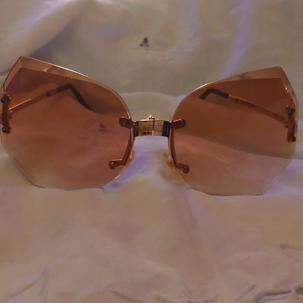 Reading/Sunglasses
